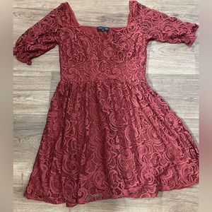 Boutique Trinity Moon Lacey Dress Size Medium